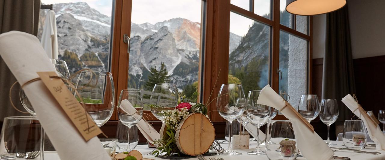 Alpin Natur Hotel Brueckele Брайес  Экстерьер фото