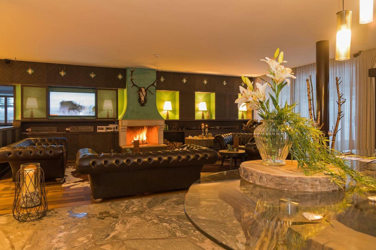 Alpin Natur Hotel Brueckele Брайес  Экстерьер фото
